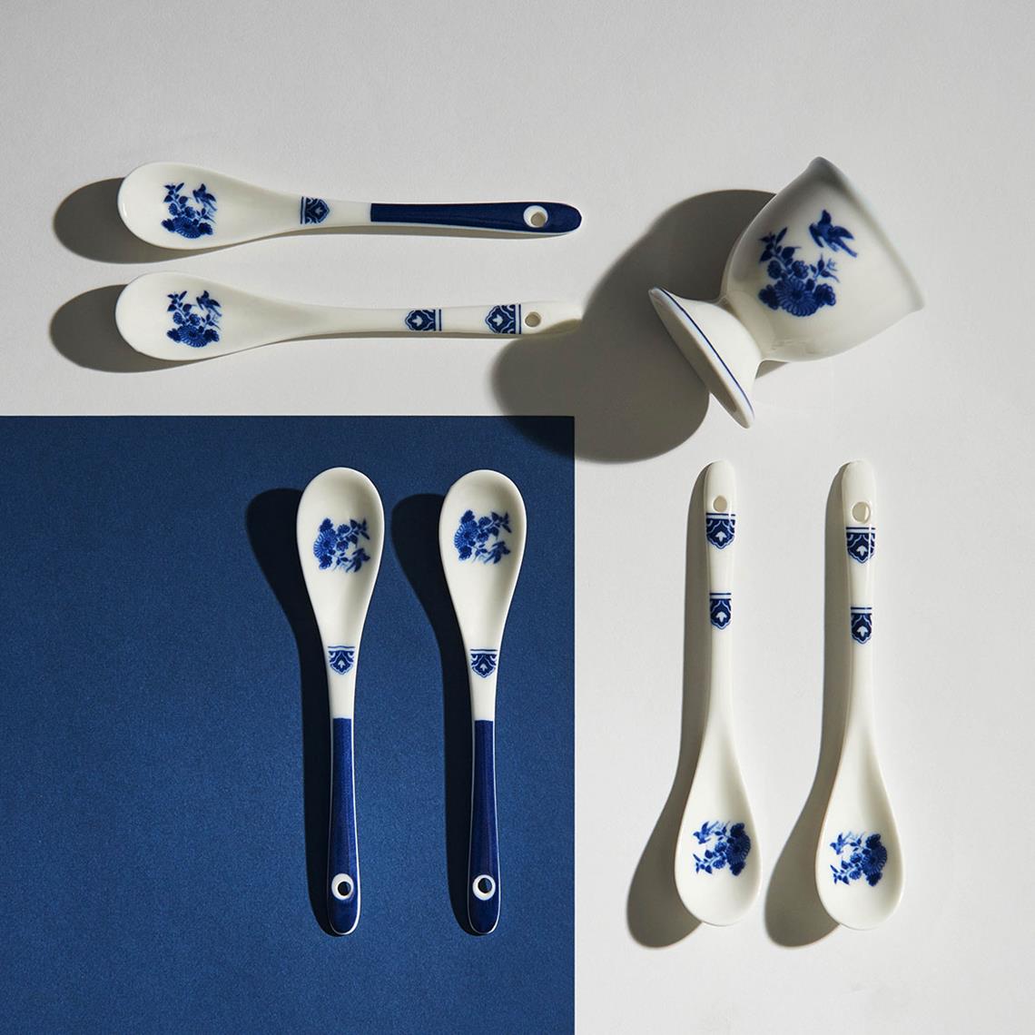 Egg holder delftware set of 2