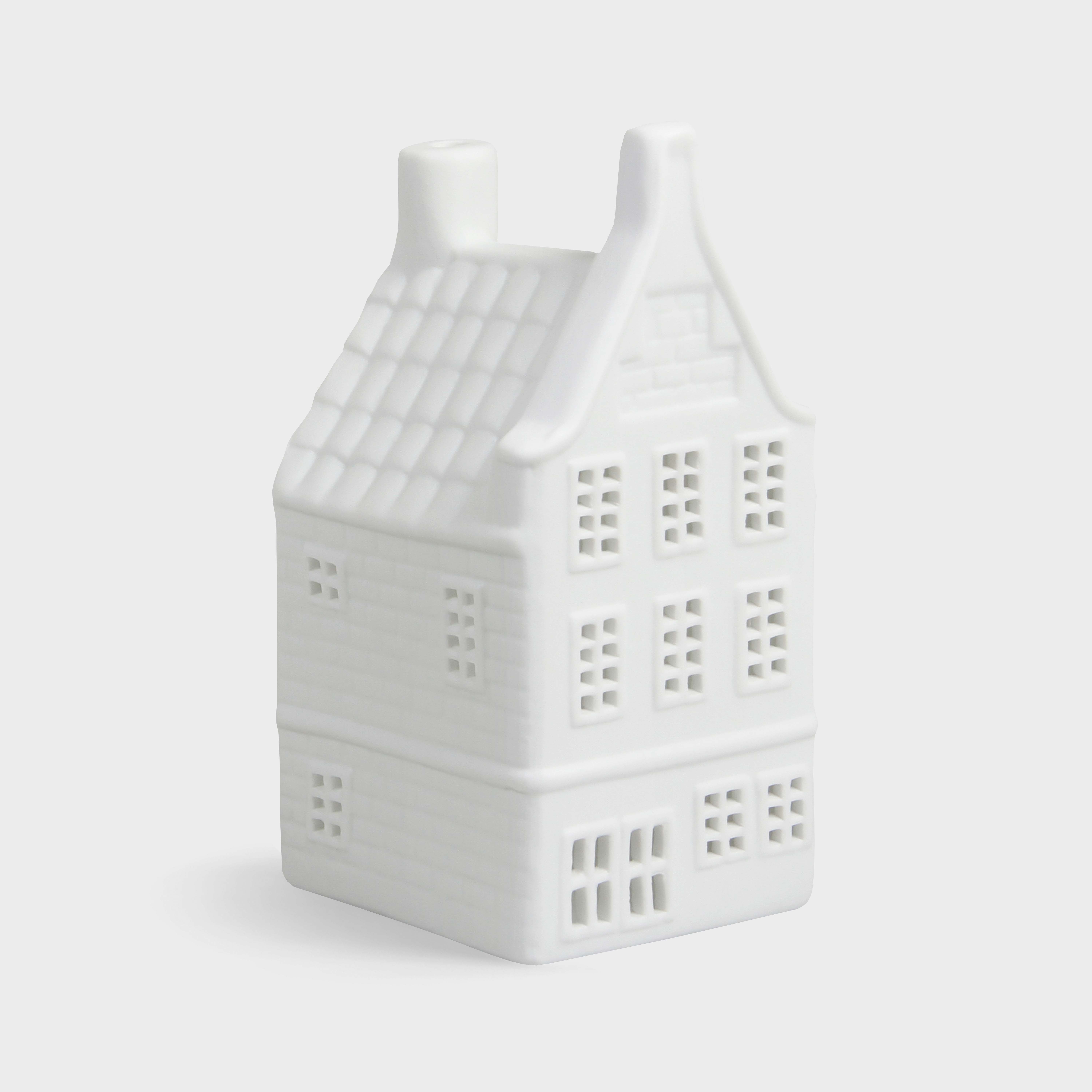 Tealight canal house gable