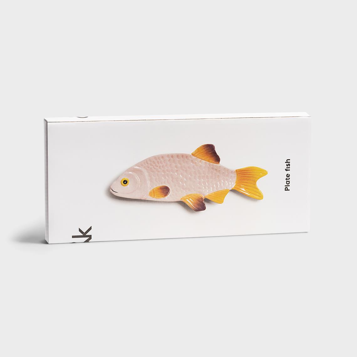 Plate fish snapper