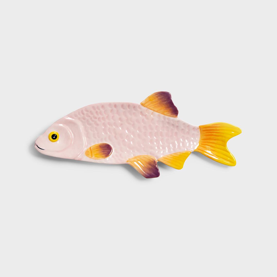 Plate fish snapper