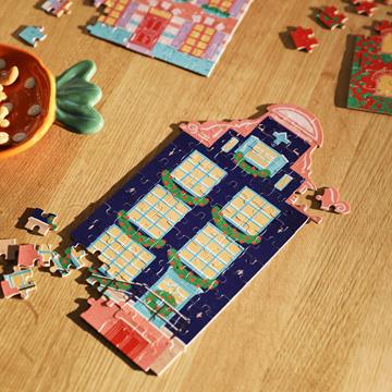 Puzzle canal house wave