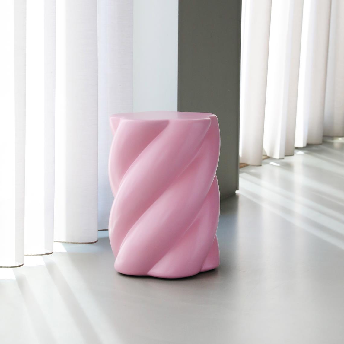 Stool marshmallow pink