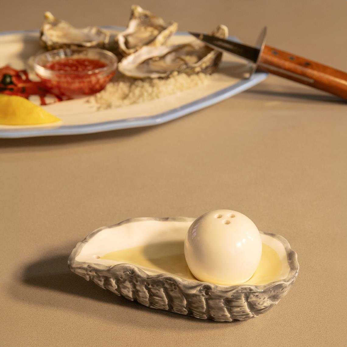 Salt & pepper oyster