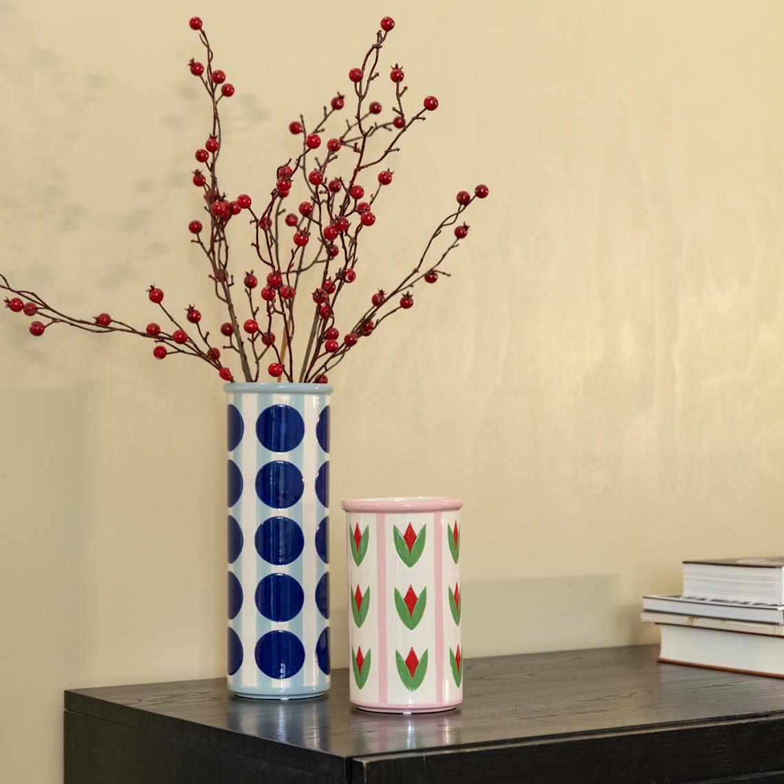 Vase patch tulip