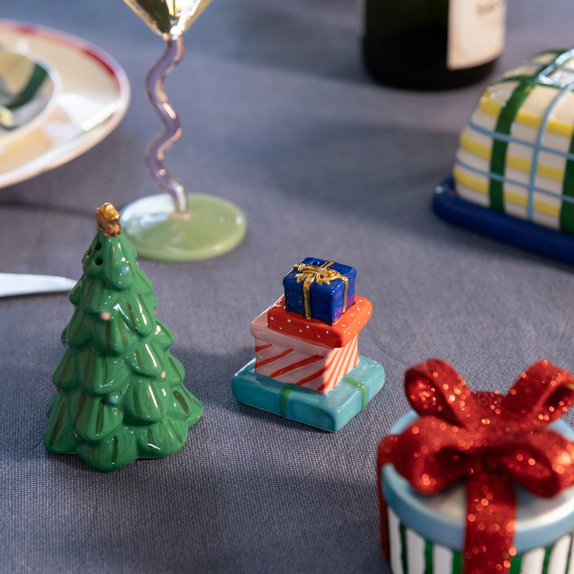 Salt & pepper merry