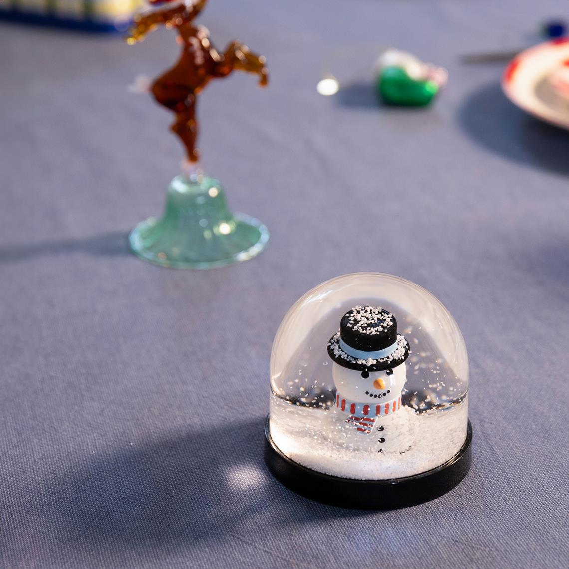 Wonderball snowman
