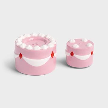 Salt & pepper cake