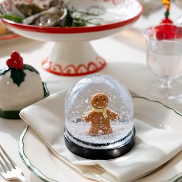 Wonderball gingerbread