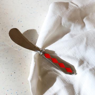 Butter knife diamond