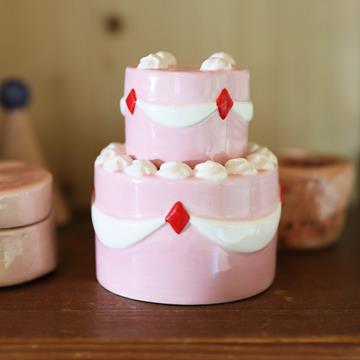 Salt & pepper cake
