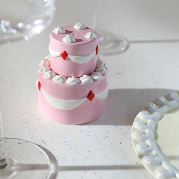 Salt & pepper cake