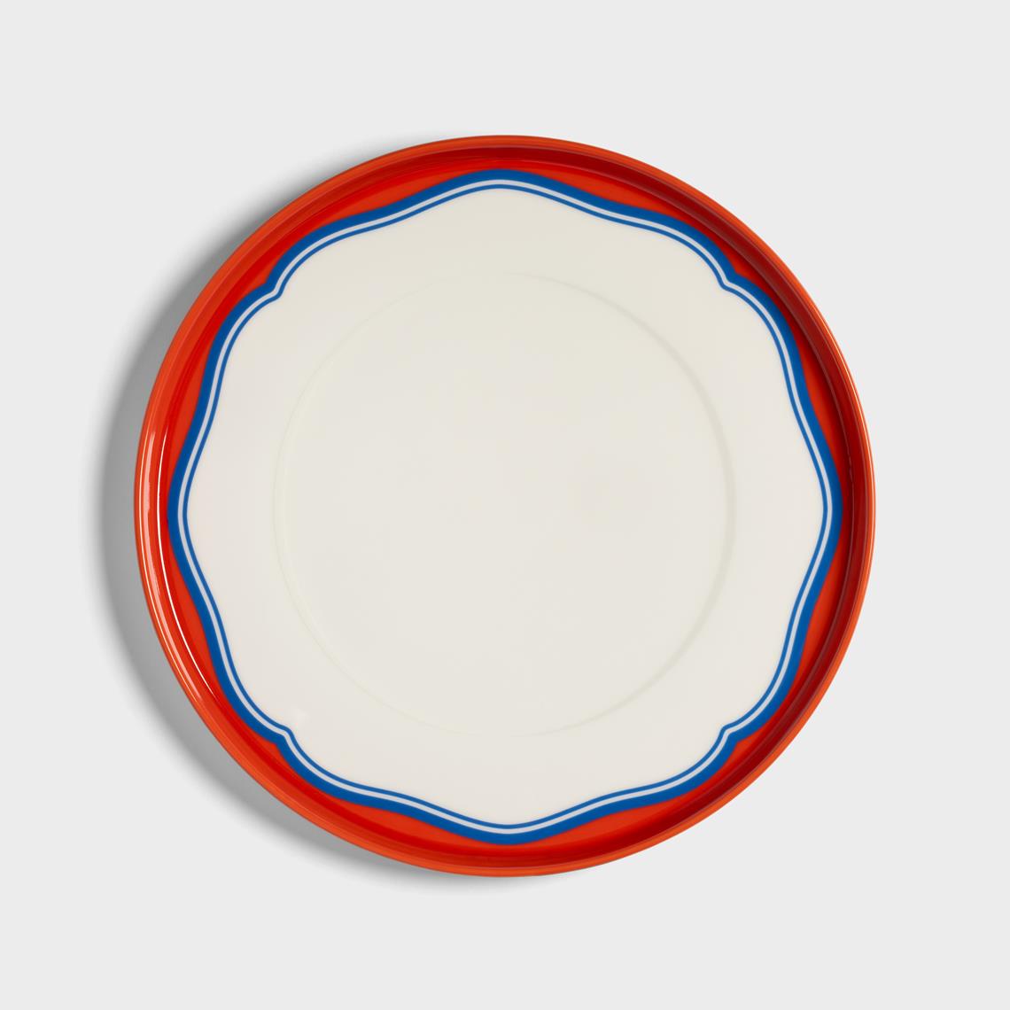Plate daydream bulge red