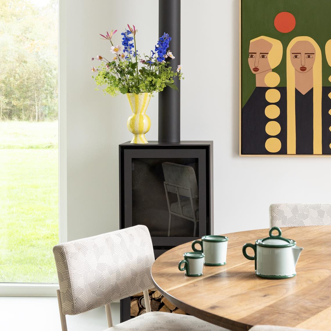 Vase rhombic yellow