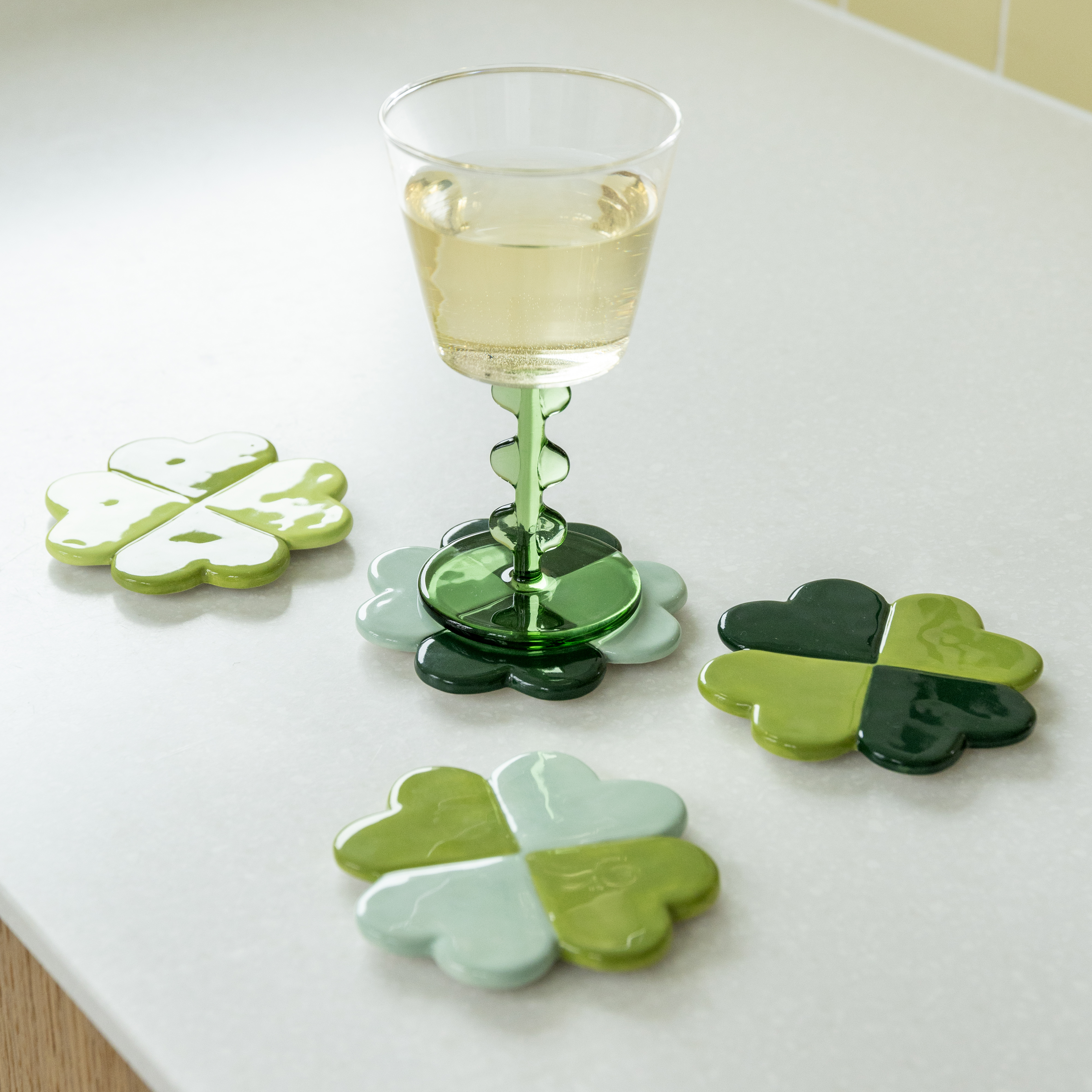 Wine glass petal set of 2