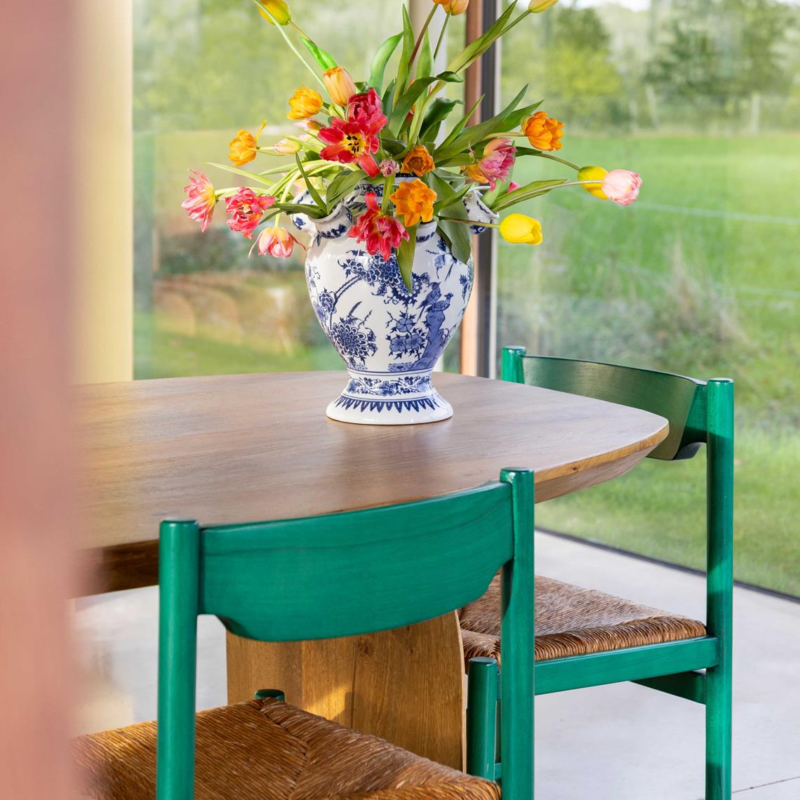 Vase tulip cascade
