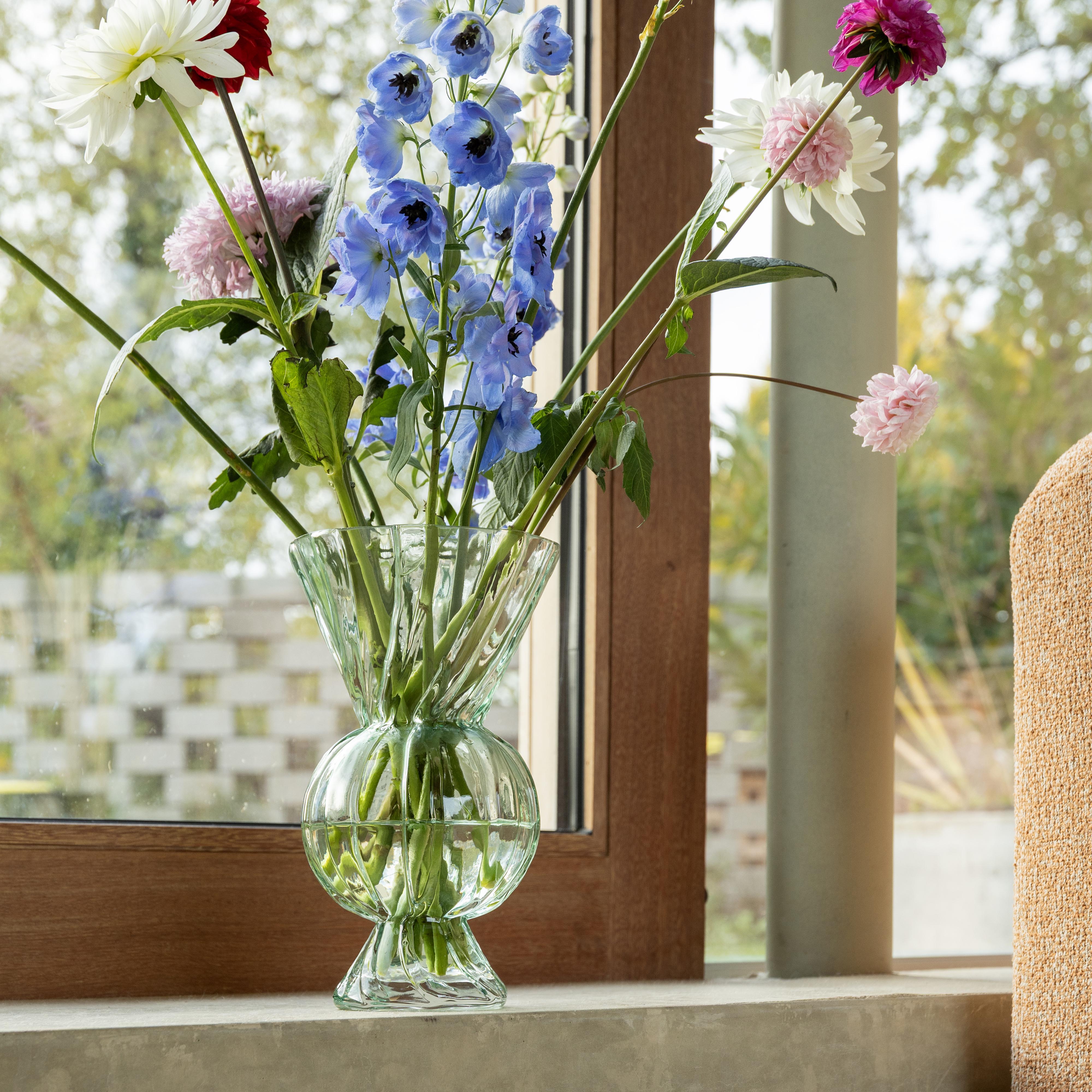 Vase rhombic glass green